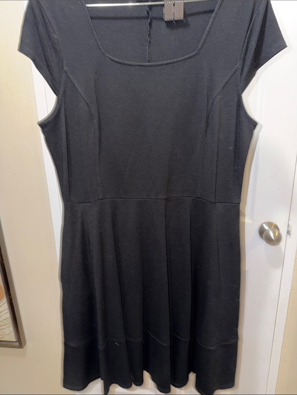 Womanโs dress